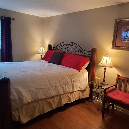 Short North/Osu Pet Friendly! Apartment โคลัมบัส ภายนอก รูปภาพ